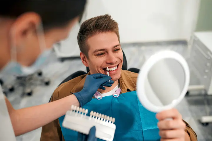 Patient in Weston getting veneers